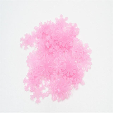 50PCS/Set New Year Snowflake Decorations for Home Luminous Wall Sticker Child Room Snowflakes Glowing In The Dark Decal Winter